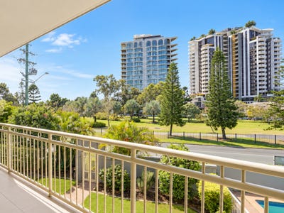 /international/au/8-74-78-thomas-drive-chevron-island-qld-152492840/