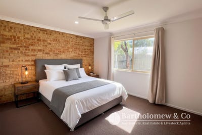 /international/au/40-tina-street-beaudesert-qld-151270120/