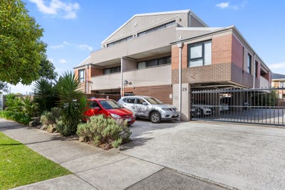 /international/au/7-29-south-road-braybrook-vic-148010684/