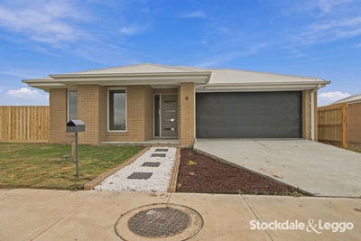 /international/au/12-panoramic-drive-morwell-vic-152413440/