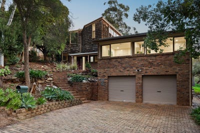 /international/au/2-jikara-drive-glen-osmond-sa-151361140/