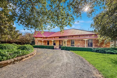 /international/au/77-kelliher-road-neerim-south-vic-151343692/