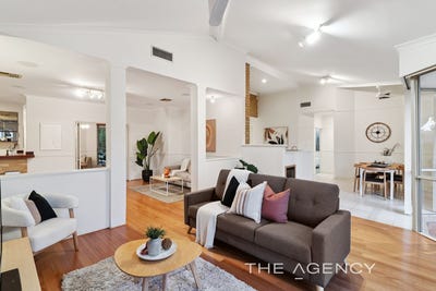 /international/au/8-flannan-place-warwick-wa-148652976/?lang=fr