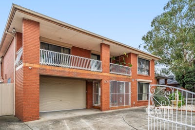 /international/au/65-massey-avenue-reservoir-vic-147902628/