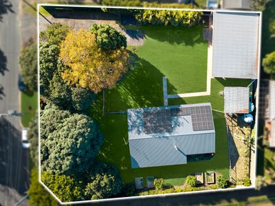 /international/au/6-alfs-pinch-road-beerwah-qld-151425236/
