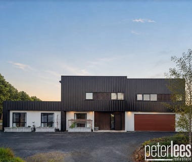 /international/au/8-pedley-place-legana-tas-151135680/