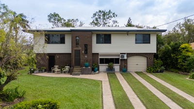 /international/au/14-foxlee-street-proserpine-qld-151252976/