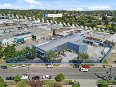 /international/au/24-barry-street-bayswater-vic-505095436/