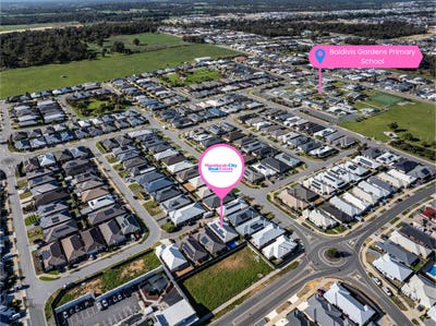/international/au/21-rubylou-crescent-baldivis-wa-148560632/