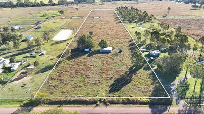 /international/au/39-45-keanes-road-rosewood-qld-204558696/
