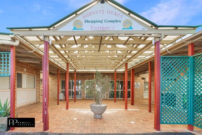 /international/au/6-33-zunker-street-burnett-heads-qld-505085812/