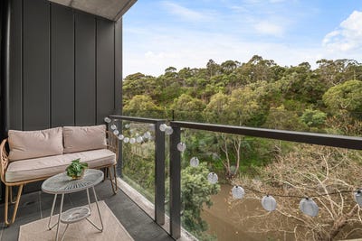 /international/au/202-14-trenerry-crescent-abbotsford-vic-151407644/