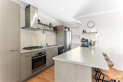 /international/au/4-285-sandgate-road-shortland-nsw-150811528/