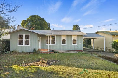 /international/au/57-freeburgh-avenue-mount-beauty-vic-148293620/