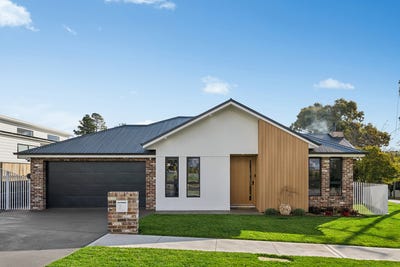 /international/au/2-cedar-street-orange-nsw-151341280/