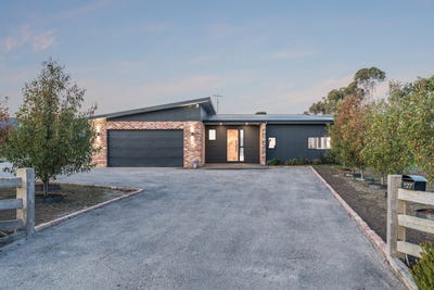 /international/au/127-garonne-drive-bannockburn-vic-150998796/