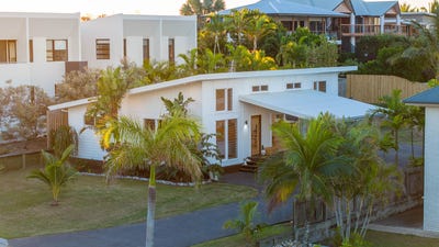 /international/au/15-atlantis-boulevard-agnes-water-qld-148267576/