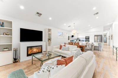 /international/au/124-kings-road-new-lambton-nsw-151259440/