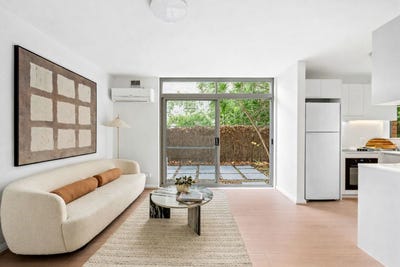 /international/au/12-89-bent-street-neutral-bay-nsw-151205188/