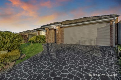 /international/au/124-windermere-boulevard-pakenham-vic-148471948/