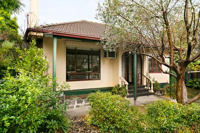 /international/au/1-mornane-street-preston-vic-151184860/