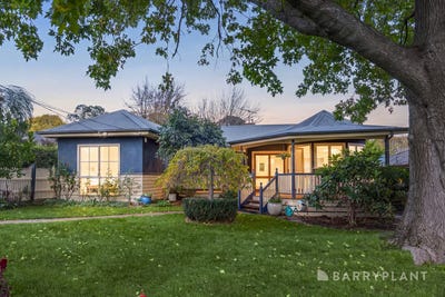 /international/au/1-12-harcourt-road-boronia-vic-151396928/