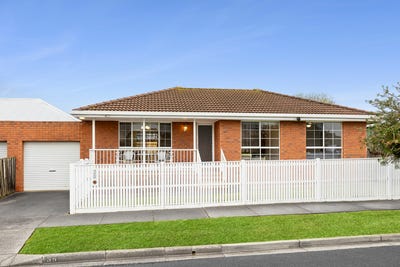/international/au/35-bakewell-street-herne-hill-vic-151519564/