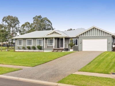 /international/au/33-bass-street-cabarlah-qld-151527880/