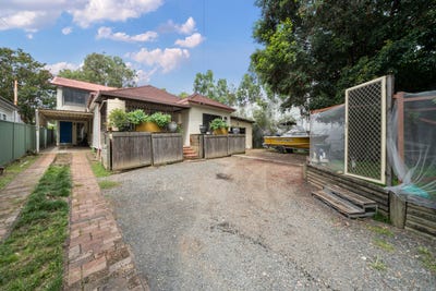 /international/au/19-barker-avenue-silverwater-nsw-150650696/