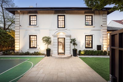 /international/au/43-bruce-street-toorak-vic-151305856/