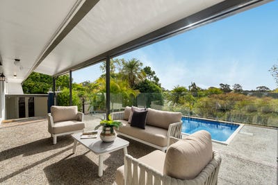 /international/au/17-strathspey-street-kenmore-qld-148600824/?lang=en