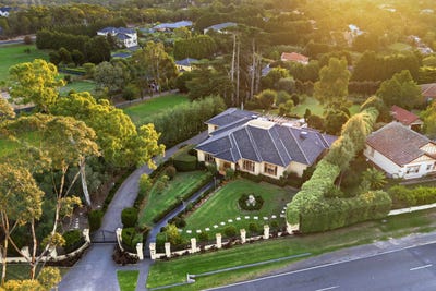 /international/au/239-241-tindals-road-warrandyte-vic-150632228/