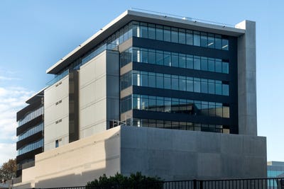 /international/au/swift-706-653-hunter-street-newcastle-west-nsw-505141328/