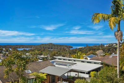 /international/au/28-reads-road-wamberal-nsw-152345476/