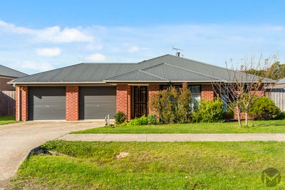/international/au/1b-metcalfe-drive-romsey-vic-151164204/