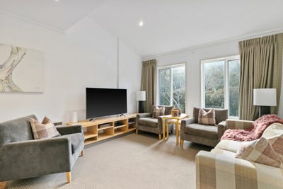/international/au/605-taa-friday-drive-thredbo-nsw-148650372/