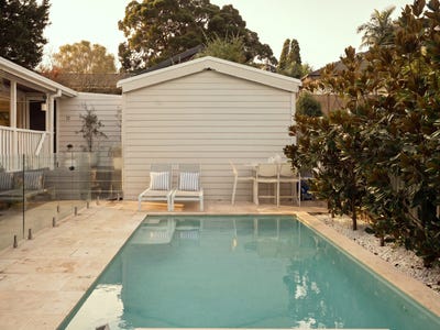 /international/au/12-clarendon-road-peakhurst-nsw-152349296/