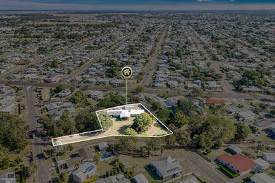 /international/au/35a-moncrieff-street-walkervale-qld-151512720/