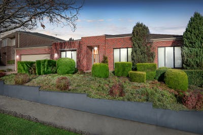 /international/au/78-clare-boulevard-greenvale-vic-148665432/