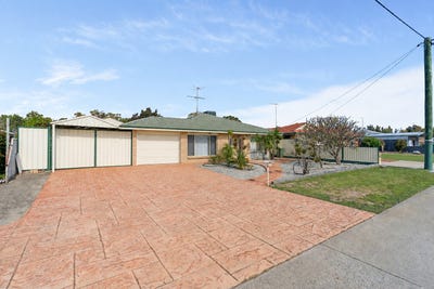 /international/au/30-casula-avenue-coodanup-wa-152530064/