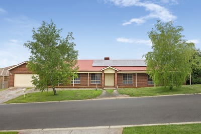 /international/au/39-shaw-drive-romsey-vic-152251856/