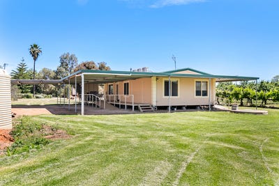 /international/au/50-eighth-street-renmark-sa-152662308/