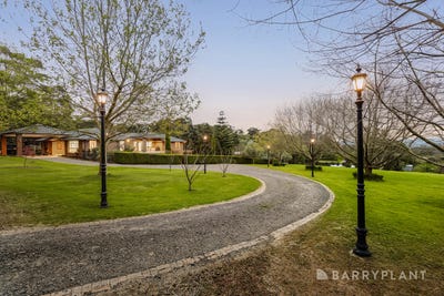 /international/au/129-old-gippsland-road-lilydale-vic-152505736/