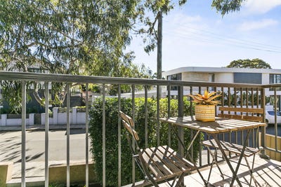/international/au/10-22-helena-street-lilyfield-nsw-152409756/