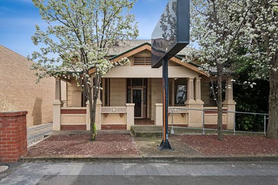 /international/au/52-queen-street-bendigo-vic-505257132/