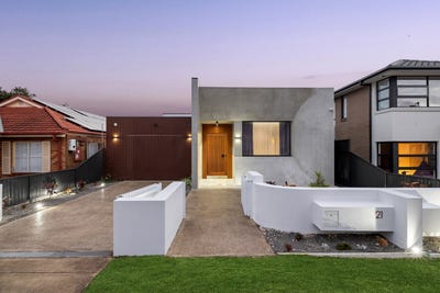 /international/au/21-blenman-avenue-punchbowl-nsw-148414632/