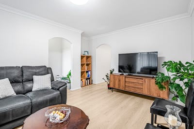 /international/au/12-4-lee-place-noranda-wa-150901140/