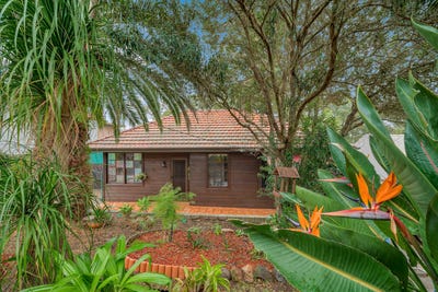 /international/au/46-carolyn-street-adamstown-heights-nsw-148411936/