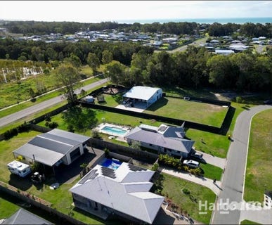 /international/au/41-caretta-circuit-toogoom-qld-151242632/