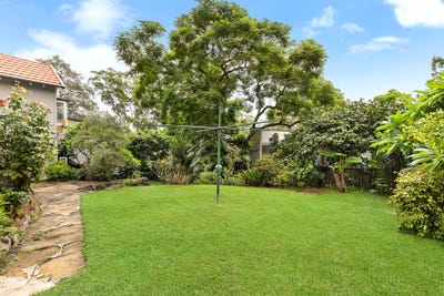 /international/au/28-rosemead-road-hornsby-nsw-150586172/